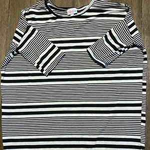 Lularoe Irma Top